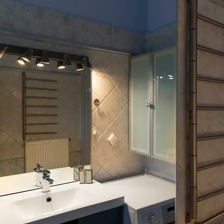 Corfu Design * Corfu (city)