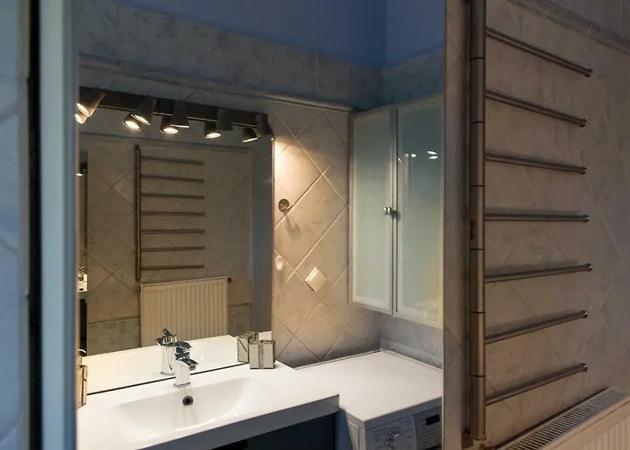 Corfu Design * Corfu (city)