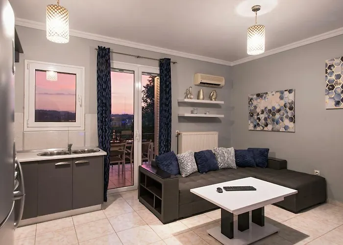 Corfu Design * Corfu (city)