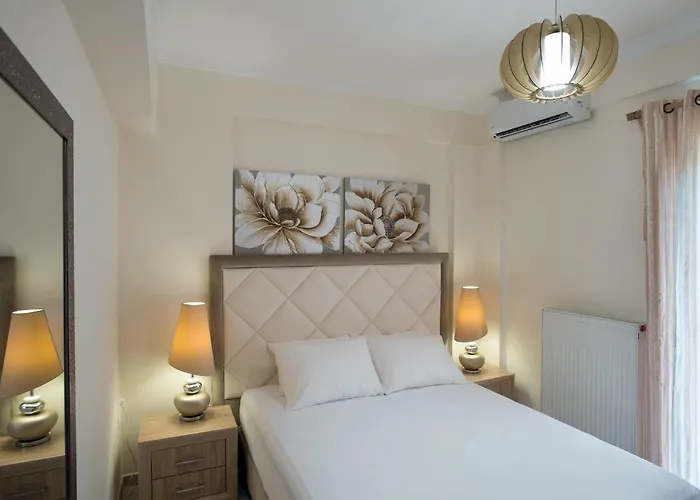 Corfu Design * Corfu (city)